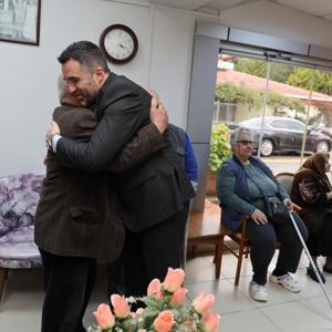 İl Müdürümüz Sn. Ömer TURAN, Yaşlılar Haftası’nda Bahçelievler Huzurevi Sakinlerimizle Bayram Sevincini Paylaştı - fotoğraf 2
