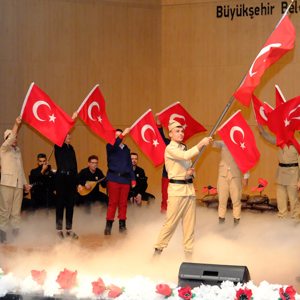 “Bir Milletin Fedakarlığı Bir Bayrağın Hürriyeti”: Kahramanmaraş’ta 18 Mart Ruhu Yaşatıldı - fotoğraf 3