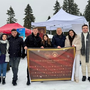 ❄️ Ilgaz’da Gençlik Rüzgarı: Çocuklarımız ve Genç Çiftler Aynı Festivalde Buluştular 🎿✨ - fotoğraf 2
