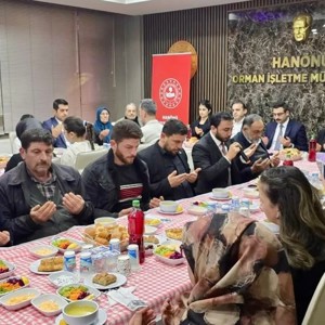 Büyük Aile Sofrası’nda Aziz Şehitlerimizin Yakınları ve Kahraman Gazilerimize İftar Programı - fotoğraf 6