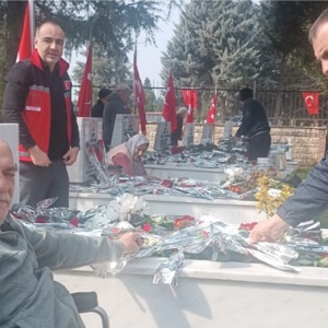 18 Mart Çanakkale Zaferi ve Şehitleri Anma Günü Kapsamında Anma Etkinlikleri Düzenlendi. - fotoğraf 4