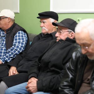 Valimiz Sayın Mehmet MAKAS Ramazan Bayramı Münasebetiyle Muharrem Sancaklı Huzurevi Müdürlüğümüzü Ziyaret Etti. - fotoğraf 7