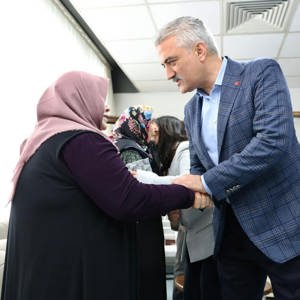 Neriman Çilingir Huzurevi Müdürlüğü'müze Ramazan Bayramı Ziyareti Gerçekleştirildi. - fotoğraf 11