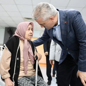 Neriman Çilingir Huzurevi Müdürlüğü'müze Ramazan Bayramı Ziyareti Gerçekleştirildi. - fotoğraf 3