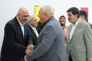 İl Müdürümüz Abdulbari AKSOY, İl Müdürlüğümüz ve müdürlüğümüze bağlı kuruluşlarımızı ziyaret ederek personelimizin bayramını kutladı.