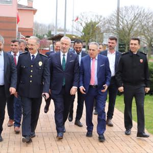 Bayramın Neşesi Gönül Sofralarında Buluştu - fotoğraf 4