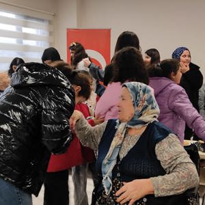 Bayramda Nesiller Buluştu, Gönüller Bir Oldu - fotoğraf 1