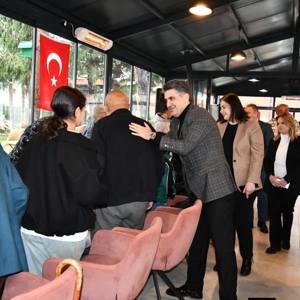 Büyüklerimizle Bayram Sevinci Paylaşıldı - fotoğraf 1