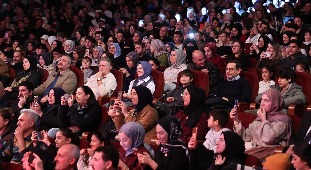 Bakanımız Göktaş, "Külliye'de Ramazan" etkinliklerine katıldı