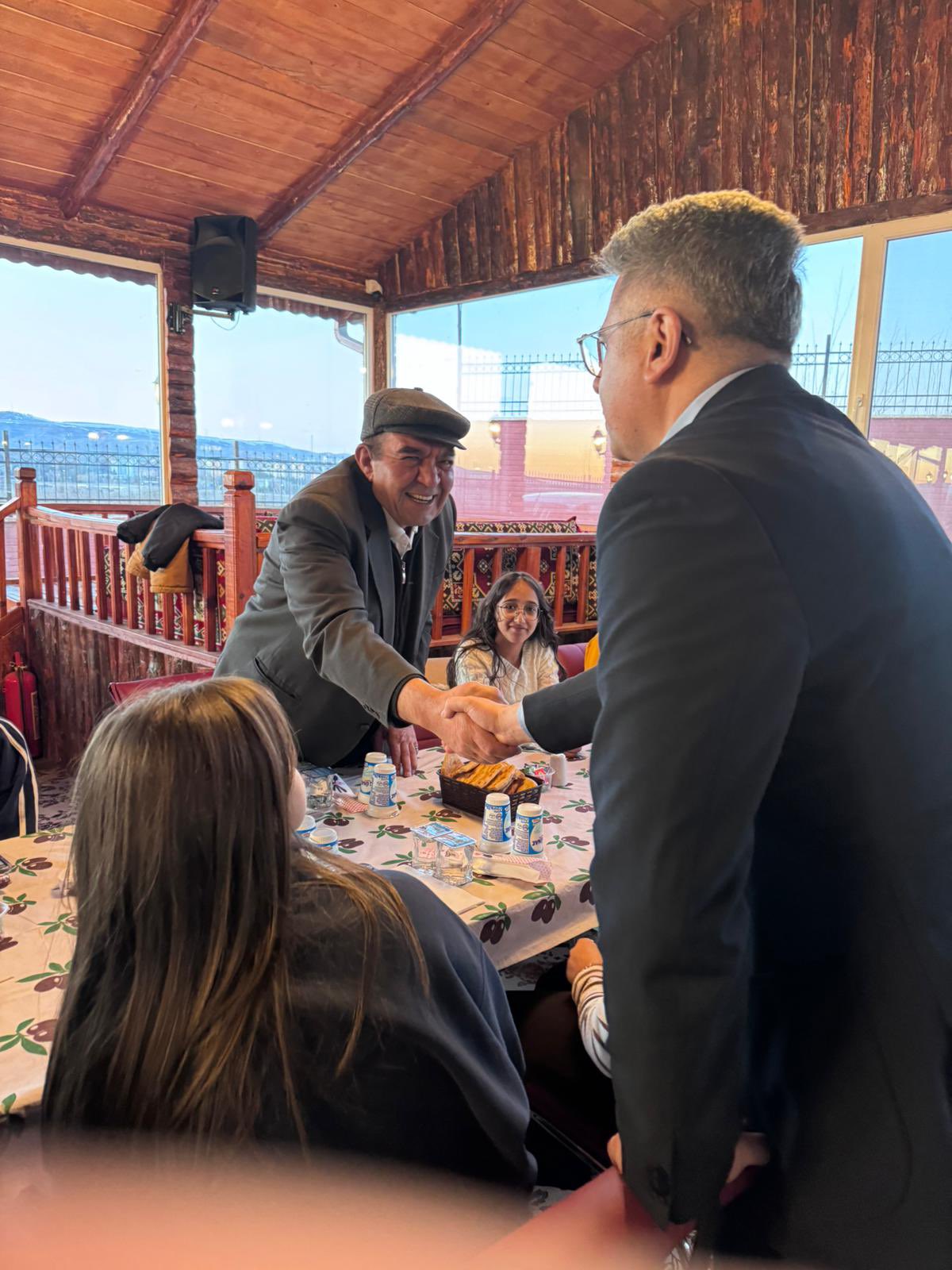 Nesilleri Buluşturan İftar Programı