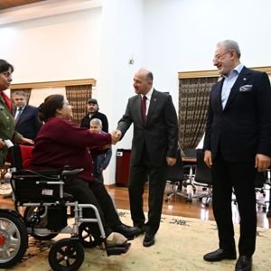 Tosyalı Holding’den Bayram Öncesi Anlamlı Bağış - fotoğraf 1