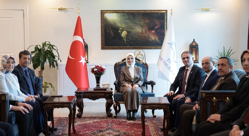 Yazdır Aile ve Sosyal Hizmetler Bakanımız Göktaş, Van'da açılış töreninde konuştu