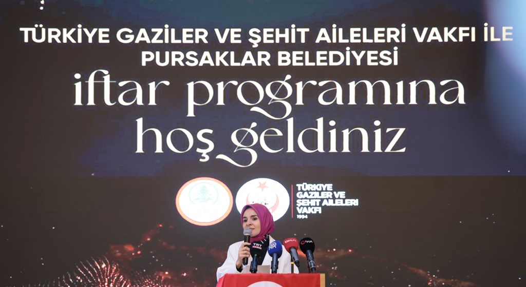 Aile ve Sosyal Hizmetler Bakanımız Göktaş, şehit aileleri ve gazilerle iftarda bir araya geldi