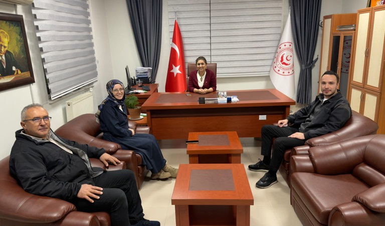 ÇOCUKLARIMIZIN GELECEĞİ İÇİN HİZMETLERİMİZİ YAKINDAN TAKİP EDİYORUZ