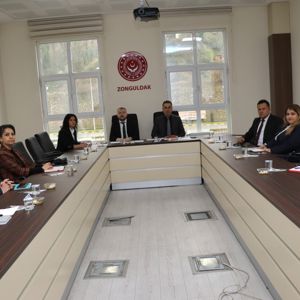 Yatılı Engelli ve Yaşlı Bakım Kuruluşları Müdürlerimizin katılımıyla kapsamlı bir değerlendirme toplantısı gerçekleştirilmiştir. - fotoğraf 3