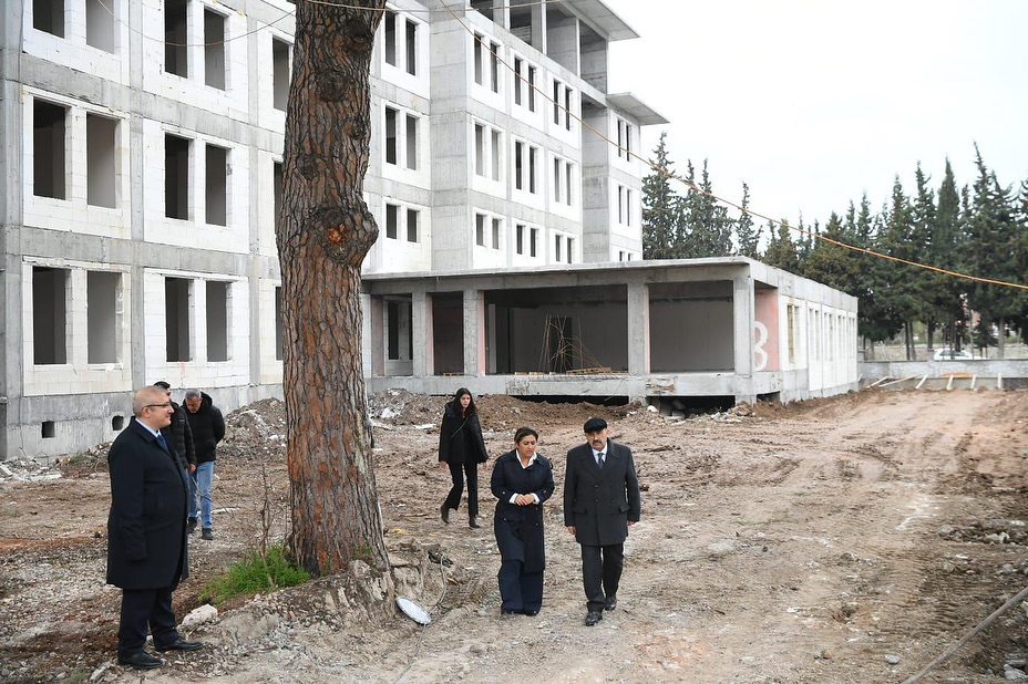 Valimiz Sayın İsmail USTAOĞLU ve İl Müdürümüz Sayın Emine BÖÇKÜN İnşaatı Devam Eden Yeni Hizmet Binamızda İncelemelerde Bulundu