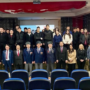 Vatan İçin Yazılan Destanlar Öğrencilere Aktarıldı - fotoğraf 1