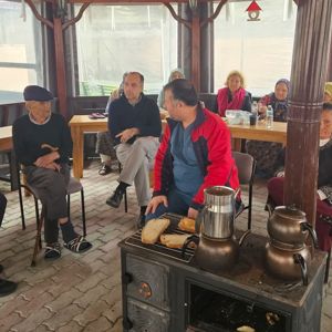 Yaşlılara Saygı Haftasında Sıcak Bir Buluşma - fotoğraf 5