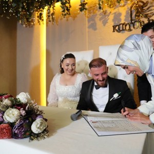 Aile ve Gençlik Fonu'ndan genç çiftlere sağlanan destek 10 milyar lirayı aştı - fotoğraf 1
