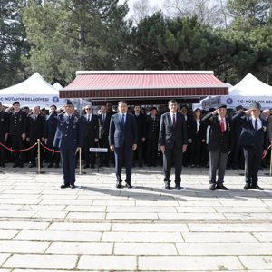 Çanakkale Deniz Zaferi’nin 111. Yıl Dönümü Kütahya’da Coşkuyla Anıldı - fotoğraf 2