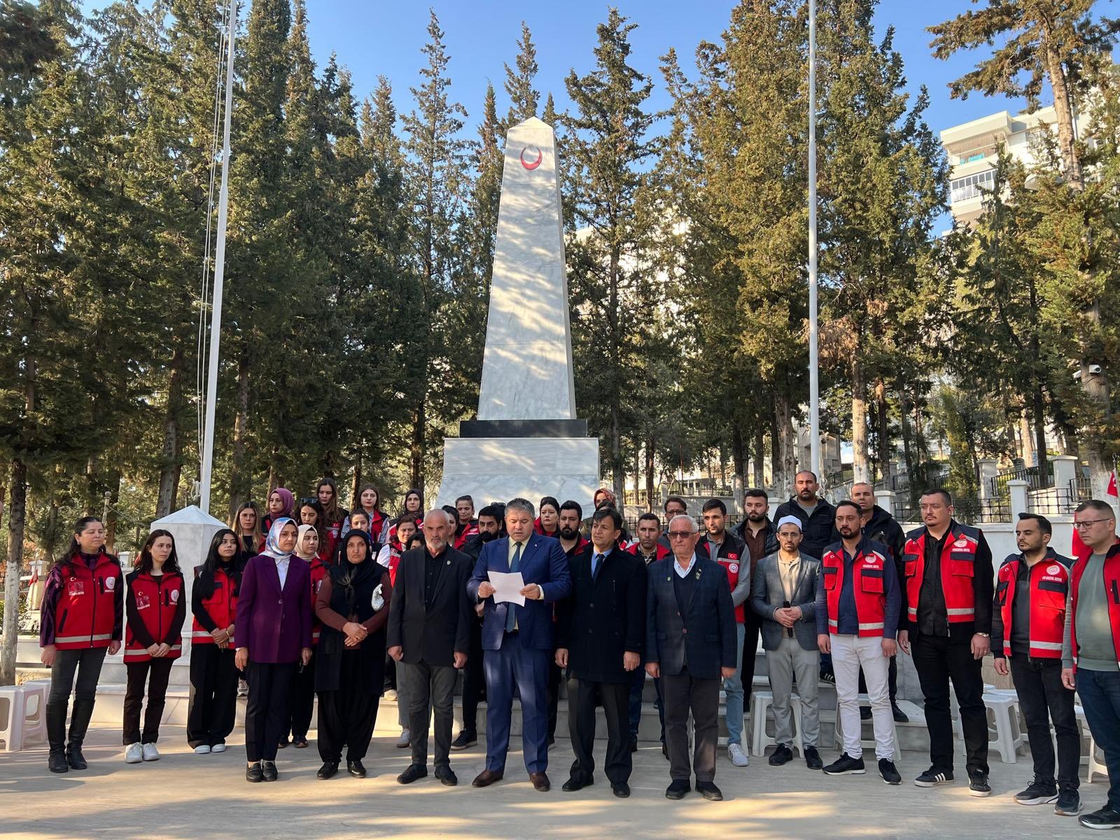 İl Müdürümüz Sayın Tolga Nacar, Kadirli Garnizon Şehitliği’ni ziyaret etti.
