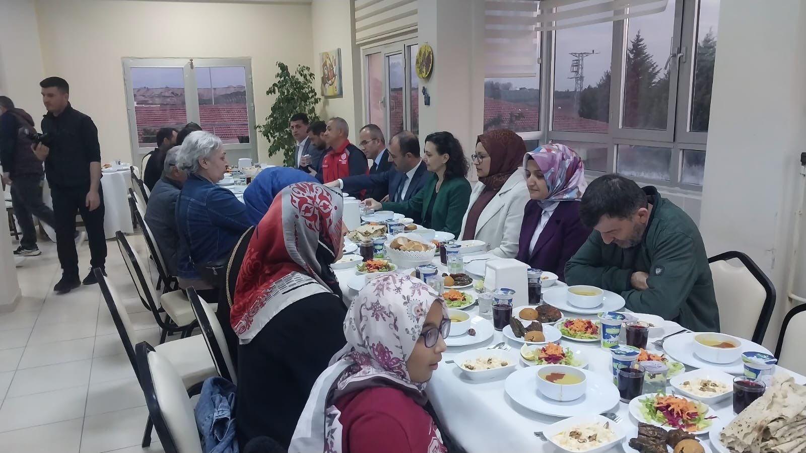 Kadirli Engelsiz Yaşam Merkezi’nde Bakım Ve Koruma Altında Bulunan Engelli Bireylerimizle Birlikte Ramazan Etkinliği Düzenlenmiştir.