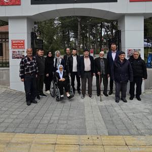 Huzurevi Sakinlerimizden Şehitlik Ziyareti - fotoğraf 3
