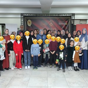 Dr. Selma Ünlüer Hanımefendi, Gönül Elçileri ve Geçici Koruyucu Ailelerle İftar Sofrasında Buluştu - fotoğraf 9