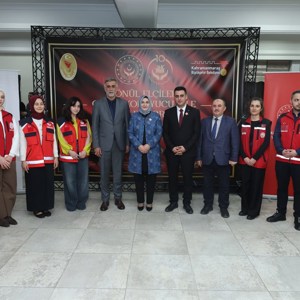 Dr. Selma Ünlüer Hanımefendi, Gönül Elçileri ve Geçici Koruyucu Ailelerle İftar Sofrasında Buluştu - fotoğraf 6