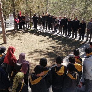 İstiklal Marşı’nın Kabul Yıl Dönümünde Kastamonu Şehitliği’nde Duygusal Buluşma - fotoğraf 2