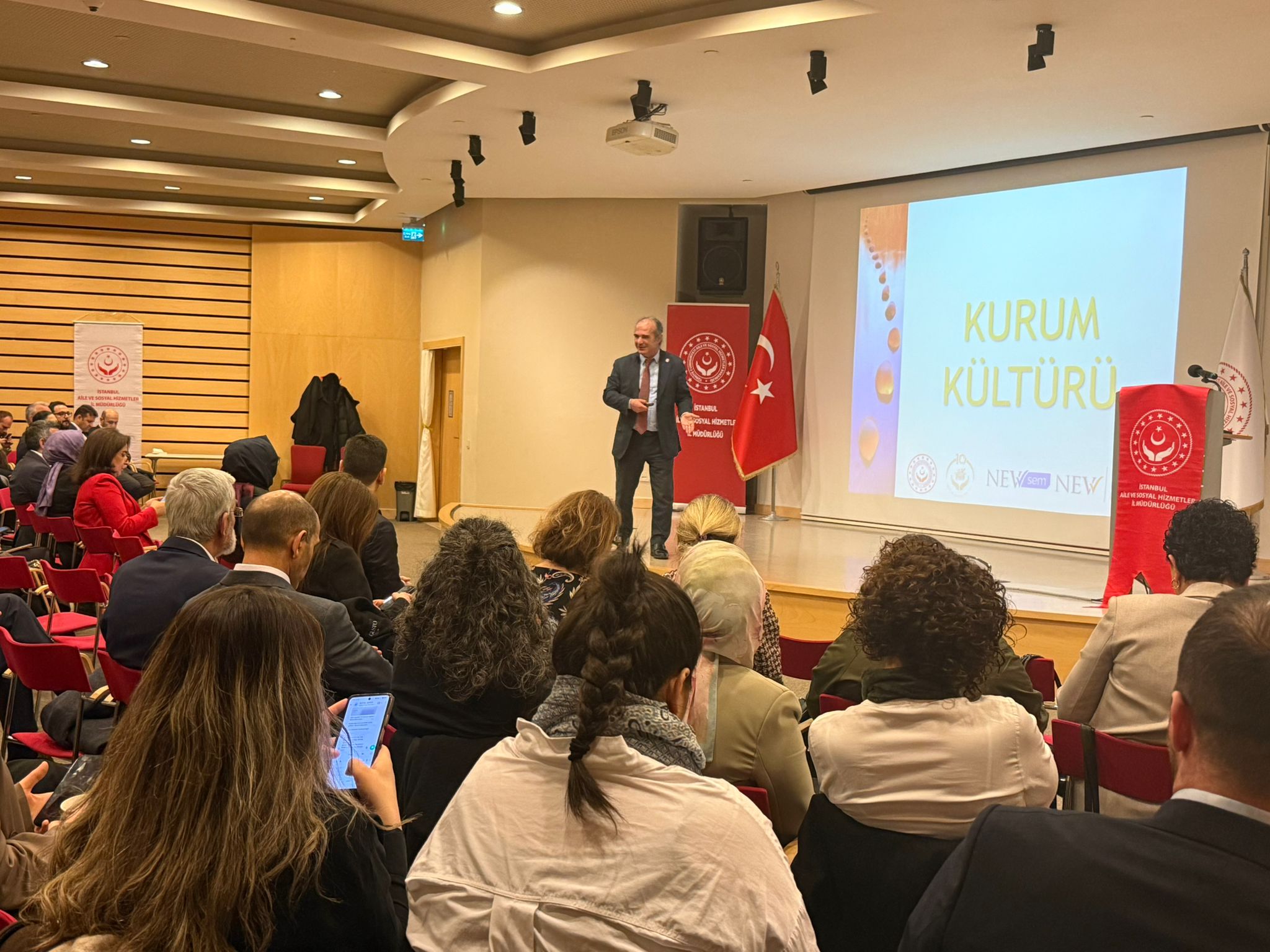 Yönetici Kurumsal Liderlik Gelişim Programı Kapsamında ‘Örgüt Kültürü ve Örgütsel Davranış Eğitimi’ Gerçekleştirildi