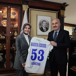 Bakanımız Göktaş, "Kökler ve Kanatlar Aile Paneli"nde konuştu - fotoğraf 7