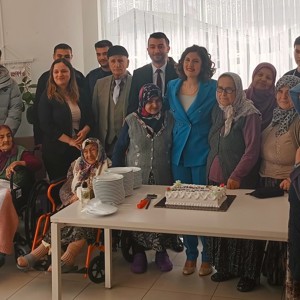 Tosya Huzurevimizde Gönüllere Dokunan Ziyaret! - fotoğraf 3