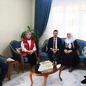 Şehitlerimizin Kıymetli Ailelerine Ramazanda Vefa Ziyaretlerimiz Devam Etmektedir - fotoğraf 1