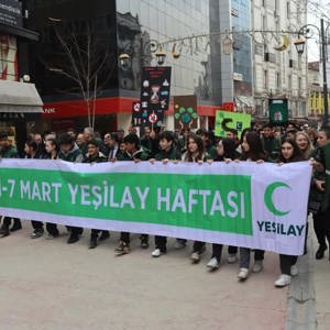 Karabükte Yeşilay Haftası Farkındalık Yürüyüşüne İl Müdürlüğümüzden Güçlü Katılım - fotoğraf 6
