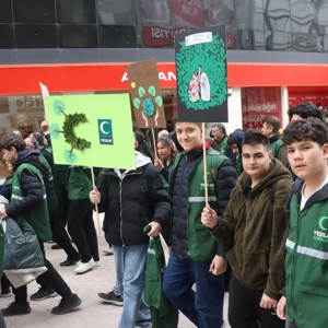 Karabükte Yeşilay Haftası Farkındalık Yürüyüşüne İl Müdürlüğümüzden Güçlü Katılım - fotoğraf 8