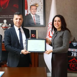 Emek Özveri Ve Çocuklarımız İçin Büyük Bir Sorumluluk - fotoğraf 2