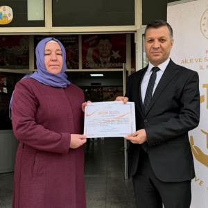 Modüler Aile Eğitim Programı Kapsamında Üçüncü Kapalı Grup Eğitimleri Tamamlandı - fotoğraf 3