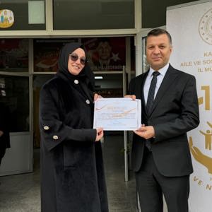 Modüler Aile Eğitim Programı Kapsamında Üçüncü Kapalı Grup Eğitimleri Tamamlandı - fotoğraf 12