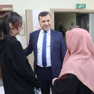Koruyucu Ailelerimizle Aynı Sofrada Sevgi Merhamet Ve Umut Dolu Bir Ramazan Akşamı - fotoğraf 3