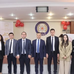 Koruyucu Ailelerimizle Aynı Sofrada Sevgi Merhamet Ve Umut Dolu Bir Ramazan Akşamı - fotoğraf 1