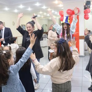 Koruyucu Ailelerimizle Aynı Sofrada Sevgi Merhamet Ve Umut Dolu Bir Ramazan Akşamı - fotoğraf 5