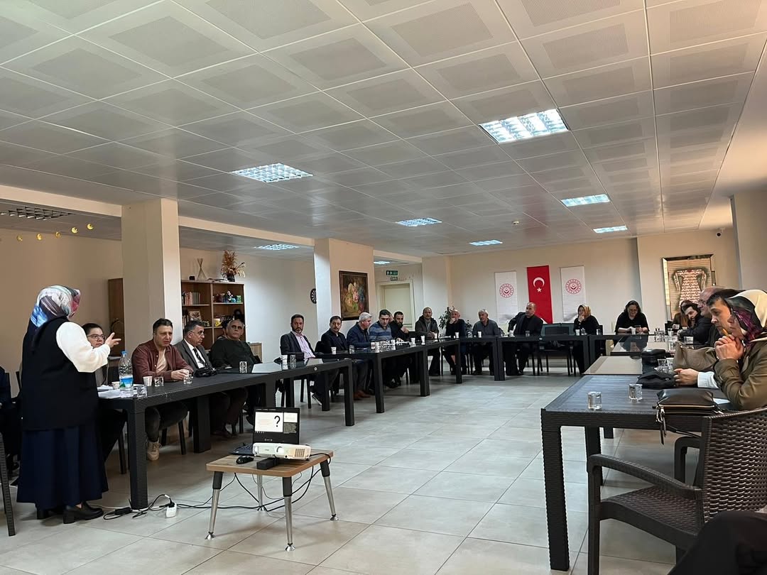 Uzman Çalışma Arkadaşlarımız Tarafından Paydaş Kurum Personeline Yönelik 'Psikolojik İlk Yardım Eğitimi' Gerçekleştirildi
