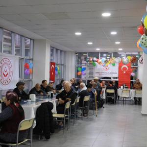 KADİR GECESİNDE BİRLİK VE HUZUR DOLU BULUŞMA  - fotoğraf 5