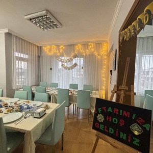 8 Mart’ta Anlamlı Buluşma Geleneksel İftar ve Sanat Dolu Bir Akşam - fotoğraf 4