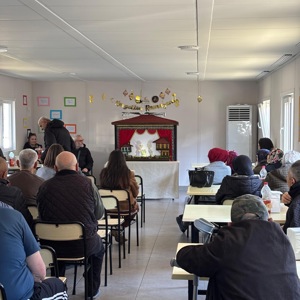 Ahmet Cemal Mağden Huzurevi sakinlerimiz, Ramazan ayının manevi iklimini sanatla buluşturan anlamlı bir etkinlikte bir araya geldi. - fotoğraf 2