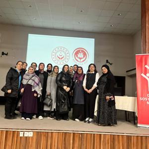 Kadına Yönelik Şiddetle Mücadelenin önemi konularında eğitim düzenlenmiştir. - fotoğraf 1