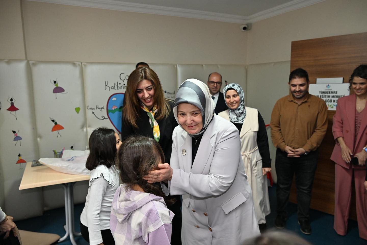 Bakan Yardımcısı Leman YENİGÜN Gündüz Bakım Rehabilitasyon ve Aile Danışma Merkezi’ni Ziyaret Etti