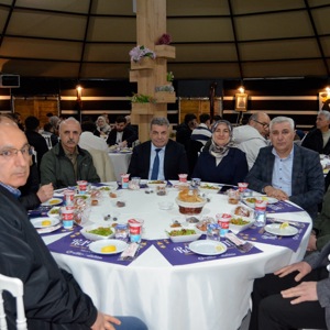 Nesiller İftarda Bir Araya Geldi - fotoğraf 1