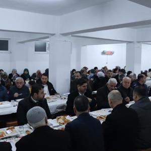 Aziz Hatıraya Vefa Aynı Sofrada Birlik - fotoğraf 8